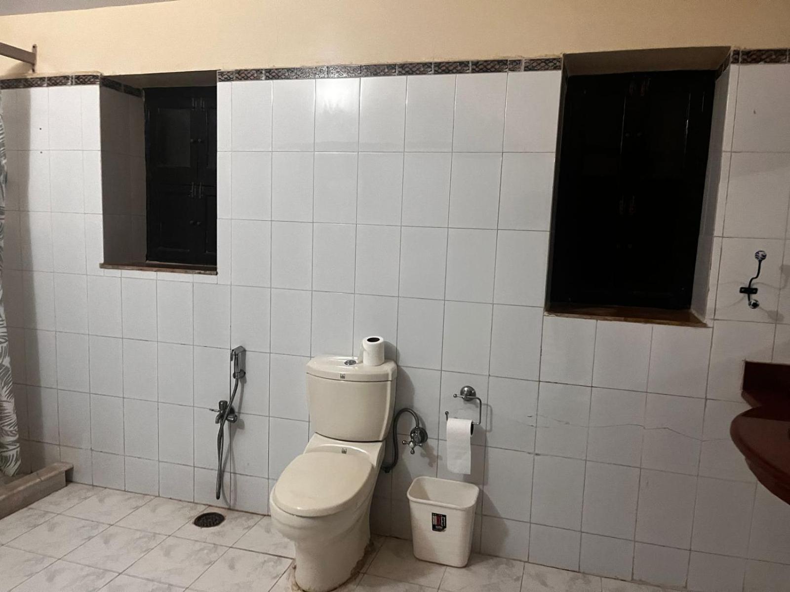 Amaravat Hotel Vrindāvan Esterno foto